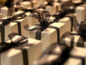 كيف نختار الهدية للحبيب