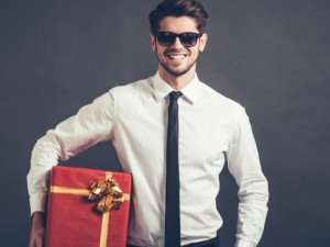 أكبر موسوعة أفكار هدايا رومانسية للرجال أكبر موسوعة أفكار هدايا رومانسية للرجال