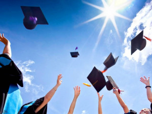 أفكار هدايا تخرج للبنات