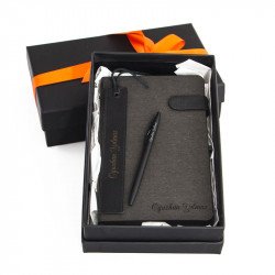 مجموعة هدايا قلم ودفتر فاخر بالاسم مجموعة هدايا قلم ودفتر فاخر بالاسم