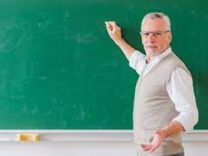 أفكار هدايا يوم المعلم - كيف تختار هدية عيد المعلم أفكار هدايا يوم المعلم - كيف تختار هدية عيد المعلم